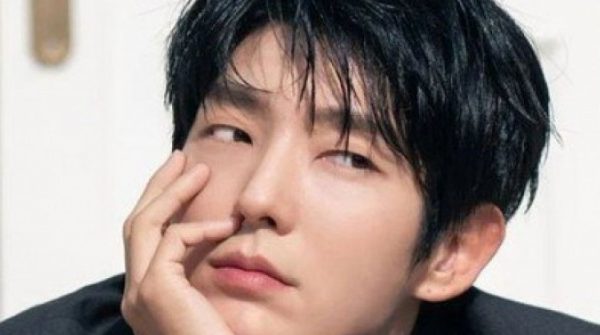 Lee Jun Ki bị điều tra trốn thuế 28 Lee Jun Ki bị điều tra trốn thuế adt1742365422 307 289 2712 1 1454 9604 anh cat 3 2 auto cropjpg