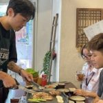 Bỏ việc lương cao, sang Việt Nam 'tìm ý nghĩa cuộc đời' adt1742684889 att ocs4sqn0efbz7awui9yifr33sr 7888 anh cat 3 2 auto cropjpg