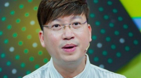 Ca sĩ Sỹ Luân mất trí nhớ sau 2 lần mổ não 26 Ca sĩ Sỹ Luân mất trí nhớ sau 2 lần mổ não adt1742701012 photo 1 23009 2010 0 0 413 660 crop anh cat 3 2 auto cropjpg