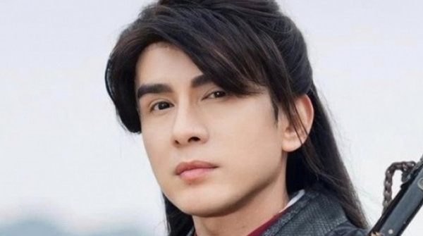 Ca sĩ Đan Trường xuống dốc? 26 Ca sĩ Đan Trường xuống dốc? adt1742787177 ca si dan truong xuong doc 45860 anh cat 3 2 auto cropjpg