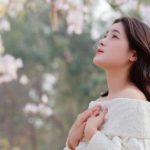 'Nàng thơ' đổ xô về con đường hoa ban chụp ảnh ở Hà Nội adt1742798756 top1 7389 anh cat 3 2 auto cropjpg