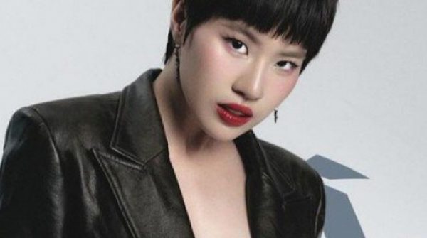 Chuyện chưa từng xảy ra ở nhạc Việt 26 Chuyện chưa từng xảy ra ở nhạc Việt adt1742866154 419 27343 5 n 7757 8158 anh cat 3 2 auto cropjpg