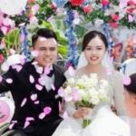 Chàng trai Nghệ An lấy vợ cách nhà 20m, cả xóm xúm vào làm chiếc xe hoa độc lạ adt1742877437 chang trai nghe an lay vo cach nha 2 anh cat 3 2 auto cropjpg