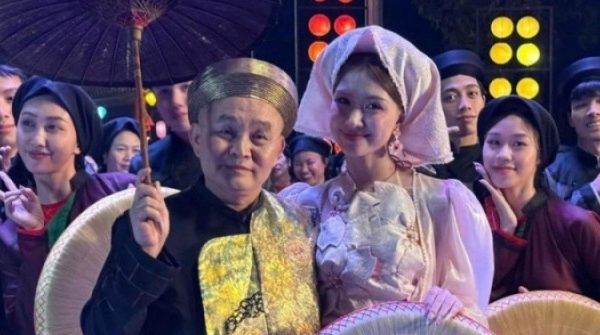 NSƯT Xuân Hinh được tỉnh Bắc Ninh tặng Bằng khen adt1743477408 hoa 1 5 4821 anh cat 3 2 auto cropjpeg