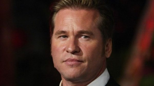 Tài tử 'Batman' qua đời ở tuổi 65 adt1743573934 tt 1392 3584 1686 anh cat 3 2 auto cropjpg