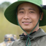 Quang Linh Vlogs: Từ chàng thợ xây vượt khó được triệu người yêu mến giờ đối diện với vòng lao lý chỉ vì những viên kẹo adt1744250598 linh vlogs 48342 0 0 621 994 crop 35 anh cat 3 2 auto croppng