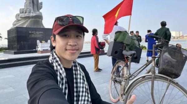 Đạp xe từ Hà Nội vào TP HCM xem lễ diễu binh 30/4 26 Đạp xe từ Hà Nội vào TP HCM xem lễ diễu binh 30/4 adt1744677260 anh man hinh 2025 04 14 luc 18 9656 anh cat 3 2 auto croppng