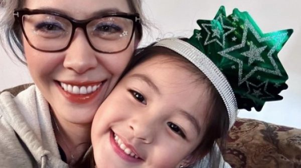 Vợ con Đức Tiến chuyển nhà mới adt1744782960 8925 7506 6491 anh cat 3 2 auto cropjpg