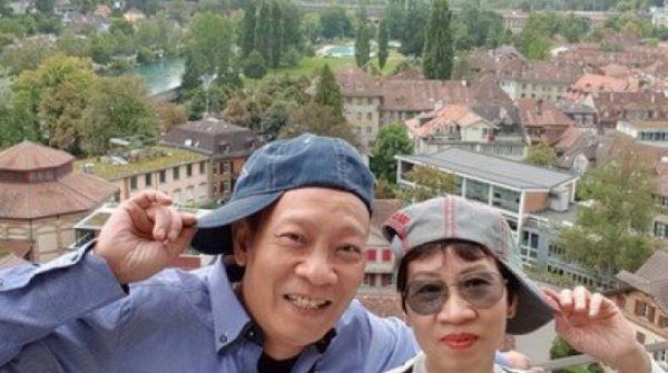 Hé lộ điều ít biết về người vợ tào khang đứng sau thành công của MC Lại Văn Sâm 30 Hé lộ điều ít biết về người vợ tào khang đứng sau thành công của MC Lại Văn Sâm adt1745150729 hien moi khien con trai lai van sam anh cat 3 2 auto cropjpg