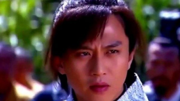 Kiếm hiệp Kim Dung: Lý do Trương Vô Kỵ được tôn làm Minh chủ võ lâm adt1745458267 truong vo ky 20898 4 0 674 1280 crop anh cat 3 2 auto cropjpg