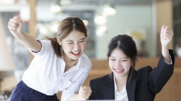 5 nghề vừa làm vừa chơi vẫn “hái ra tiền”, không cần bằng đại học, thu nhập lên tới 100 triệu đồng/tháng adt1745552203 8330 38 thumbnail 4 anh cat 3 2 auto cropjpg