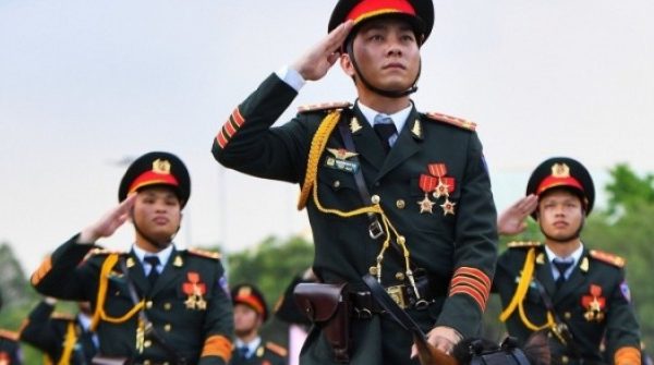 Chuyện chưa kể về hành trình Nam tiến gần 2.000km của 62 chiến mã kỵ binh 27 Chuyện chưa kể về hành trình Nam tiến gần 2.000km của 62 chiến mã kỵ binh adt1745642464 chuyen chua ke ve hanh trinh nam tie anh cat 3 2 auto cropjpg