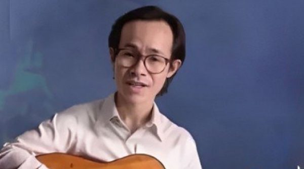 AI tái hiện Trịnh Công Sơn trên sóng VTV gây tranh cãi: Gia đình lên tiếng 27 AI tái hiện Trịnh Công Sơn trên sóng VTV gây tranh cãi: Gia đình lên tiếng adt1745891050 1n 51573 2926 8674 anh cat 3 2 auto cropjpg