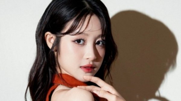 Mỹ nhân 17 tuổi tỏa sáng trong 'Lật mặt 8' 26 Mỹ nhân 17 tuổi tỏa sáng trong 'Lật mặt 8' adt1746232719 bao ngoc lat mat top 2 2629 anh cat 3 2 auto cropjpg