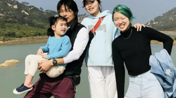 Cuộc sống của cặp vợ chồng bán nhà đưa con đi du lịch khắp thế giới sau 13 năm adt1746321346 screenshot03at 174 1680 9933 6336 anh cat 3 2 auto croppng