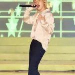 Jack tái xuất, diện mạo gây sốt adt1746331911 jack tai xuat hau on ao tay trang th anh cat 3 2 auto cropjpg