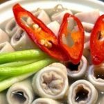 Thu được 2kg lòng se điếu, vợ chồng 16 năm mổ lợn hô vang vì 'trúng mánh' adt1746519699 thu duoc 2kg long se dieu vo chong 1 anh cat 3 2 auto cropjpg