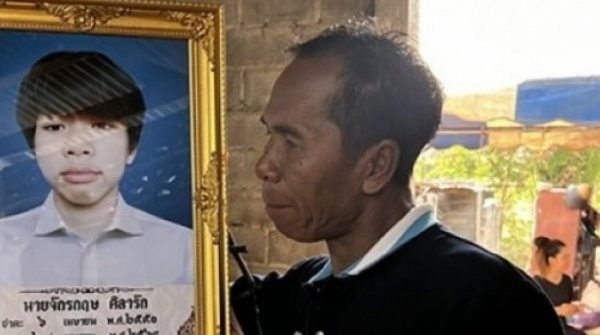 Bố mong ngóng con trai trở về làm đám cưới, nào ngờ nhận tin đau lòng adt1746775005 bo mong ngong con trai tro ve lam da anh cat 3 2 auto cropjpg