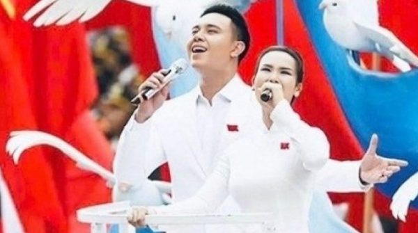 'Viết tiếp câu chuyện hòa bình': Đông Hùng bị chê lép vế so với Võ Hạ Trâm adt1746775441 dong hung len tieng ve tranh cai lep anh cat 3 2 auto cropjpg