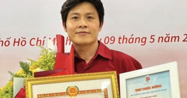 Tin vui cho nhạc sĩ Nguyễn Văn Chung 'Viết tiếp câu chuyện hòa bình' adt1746839319 tin vui cho nhac si nguyen van chung anh cat 3 2 auto cropjpg 1