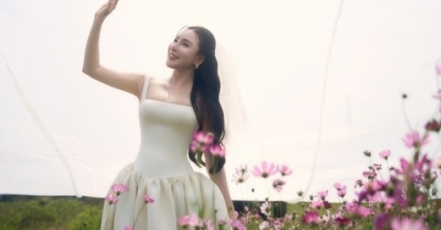 Hồ Quỳnh Hương cưới adt1747226224 hoquynhhuongtrongmvthanh93 174 9200 anh cat 3 2 auto cropjpg 1