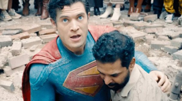 Bom tấn 'Superman' tung trailer 30 Bom tấn 'Superman' tung trailer adt1747298376 superman official trailer 1vk4 7136 anh cat 3 2 auto croppng