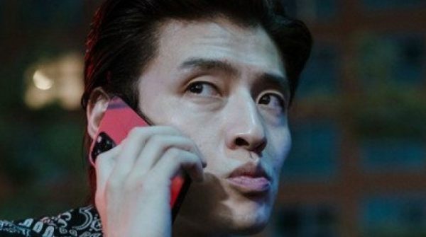 Trận chiến ngầm giữa giới chức, tội phạm và truyền thông adt1747558422 yadang the snitch 1 5 6207 6207 anh cat 3 2 auto cropjpg