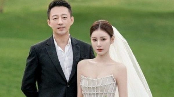 Chồng cũ Từ Hy Viên tái hôn: Hôn lễ xa hoa với vàng ròng và 999 viên kim cương 28 Chồng cũ Từ Hy Viên tái hôn: Hôn lễ xa hoa với vàng ròng và 999 viên kim cương adt1747614540 mm 9705 5568 anh cat 3 2 auto cropjpg