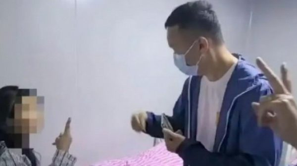 Phanh phui đường dây lợi dụng phụ nữ khuyết tật mang thai hộ trái phép 27 Phanh phui đường dây lợi dụng phụ nữ khuyết tật mang thai hộ trái phép adt1747972613 phanh phui duong day loi dung phu nu anh cat 3 2 auto cropjpg