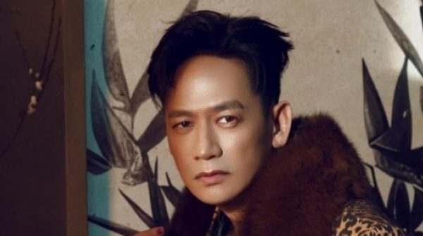 Ca sĩ Duy Mạnh tiết lộ số tiền quảng cáo lố và hành động chuộc lỗi adt1747975786 ca si duy manh tiet lo so tien quang anh cat 3 2 auto cropjpeg