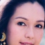 "Nữ hoàng ảnh lịch" Diễm My: Sở hữu biệt thự sang trọng 3.000m2 cùng du thuyền đắt đỏ, U70 nhan sắc vẫn rạng ngời adt1748135958 cuoc song hien tai cua nu hoang anh anh cat 3 2 auto cropjpg