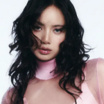 Lisa thực hiện phim tài liệu adt1748587324 blackpinks lisa vogue japan oc 2557 anh cat 3 2 auto croppng