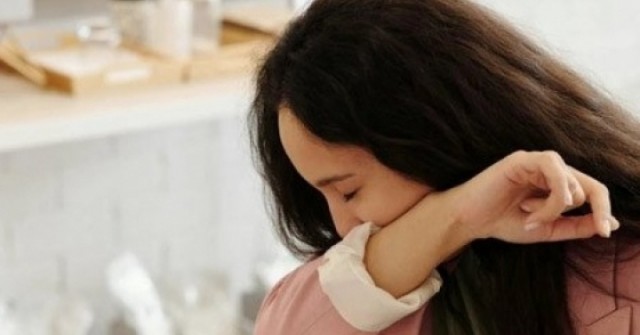 Trót ‘tình một đêm’ với anh hàng xóm, vợ bị trừng phạt theo cách khó tin adt1749090783 trot tinh mot dem voi anh hang xom v anh cat 3 2 auto cropjpg 1