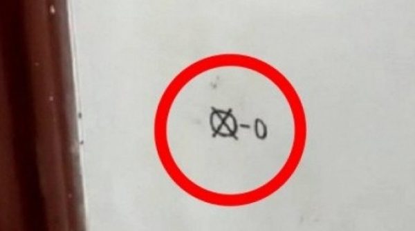 Bị trộm đánh dấu trên tường nhà, gia chủ 'dở khóc dở cười' khi biết sự thật adt1749172053 bi trom danh dau tren tuong nha gia anh cat 3 2 auto cropjpg