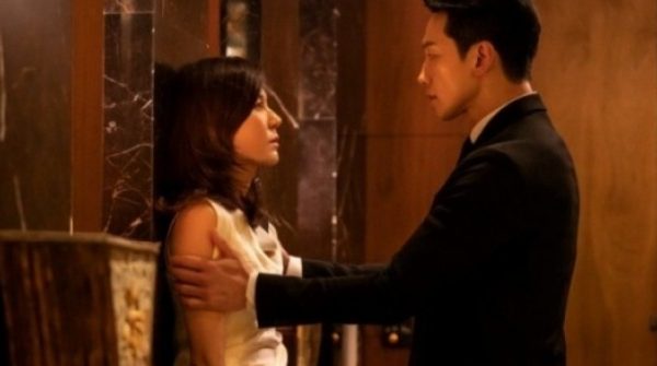 Mừng rỡ vì chồng cũ xin tái hôn, lúc anh quấn khăn từ phòng tắm bước ra, tôi tái mặt chạy đi adt1749175910 3212 129 thumbnail auto crop 750x563 anh cat 3 2 auto cropjpg