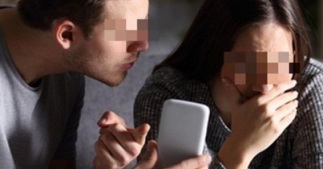 Lén đặt camera bắt quả tang vợ 'cắm sừng', 10 năm sau người chồng sững sờ khi vợ nói 1 câu adt1749431084 base64 1491 0 0 425 680 crop 71497 anh cat 3 2 auto cropjpeg 1