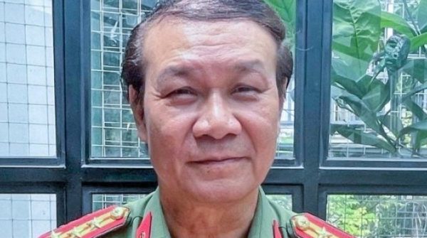 NSND, Đại tá Nguyễn Hải: Bố từ mặt tôi vì diễn vai 'đểu' quá đạt 28 NSND, Đại tá Nguyễn Hải: Bố từ mặt tôi vì diễn vai 'đểu' quá đạt adt1749521445 nsnd dai ta nguyen hai bo tu mat toi anh cat 3 2 auto cropjpg