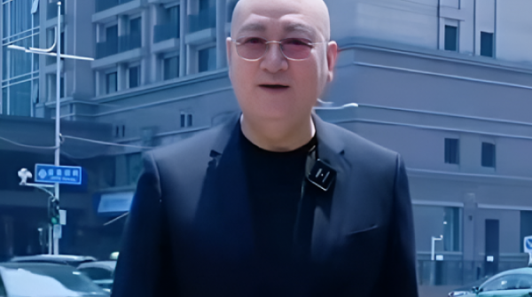 'Đường Tăng' Trì Trọng Thụy môi giới bất động sản kiếm tiền dù vợ là tỷ phú 29 'Đường Tăng' Trì Trọng Thụy môi giới bất động sản kiếm tiền dù vợ là tỷ phú adt1750506452 22 jpeg 2029 2070 7174 9077 3183 anh cat 3 2 auto croppng