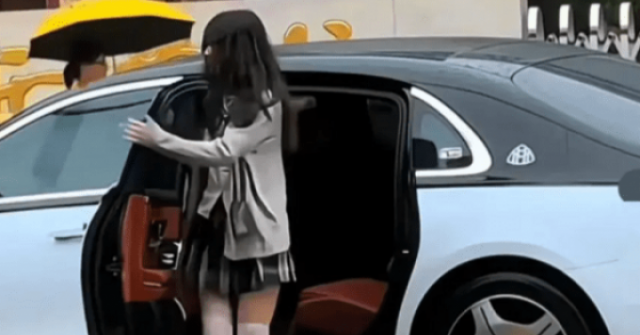 Nữ sinh đi thi đại học bằng xe Maybach bị chụp lén, cả MXH tranh cãi adt1750737674 screenshot 2025 06 23 anh cat 3 2 auto croppng 1