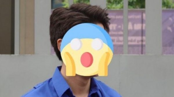 Một nam thần Vbiz bất ngờ xuất hiện trước cổng điểm thi tốt nghiệp THPT, danh tính khiến ai nấy đều nháo nhào! adt1750907383 mixcollage 26 jun 2025 09 46 am 9922 anh cat 3 2 auto cropjpg