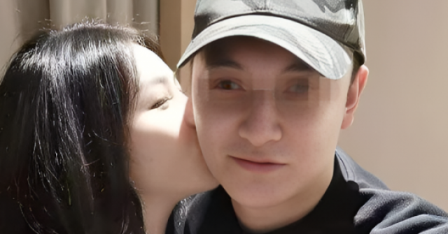 Người đàn ông Trung Quốc ký hợp đồng bao nuôi 200 'sugar baby' adt1750999103 download1picsartaiimageenhance 1675 anh cat 3 2 auto croppng 1