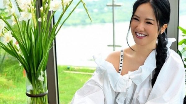 Hồng Nhung: 'Tôi cố gắng vượt qua ung thư' adt1751765133 hongnhung 5507 9479 5532 anh cat 3 2 auto cropjpg