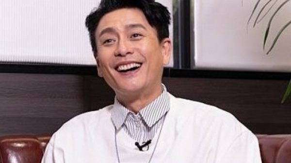 Huỳnh Tông Trạch: 'Mẹ phát cáu vì tôi ế' adt1751938060 qdhgvdyuk xqp0ps0bmho 68u0rshs 6340 anh cat 3 2 auto cropjpg