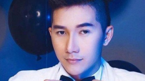 Người mẫu Nam Phong đột ngột qua đời vì bệnh phổi hậu COVID-19 adt1752029272 namphong005 23151 844 0 0 500 800 cr anh cat 3 2 auto cropjpg