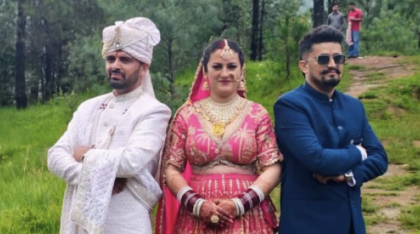 Hai anh em bị chỉ trích vì chung vợ 30 Hai anh em bị chỉ trích vì chung vợ adt1753417093 anh man hinh 2025 07 25 luc 09 1860 anh cat 3 2 auto croppng