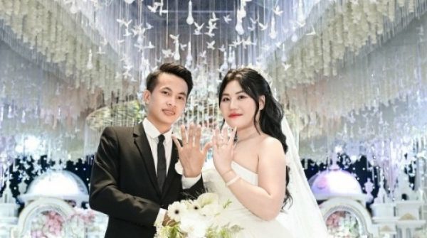 Làm lại đám cưới vì ảnh quá xấu adt1754362838 393 9952 668 9500 8327 9324 anh cat 3 2 auto cropjpg