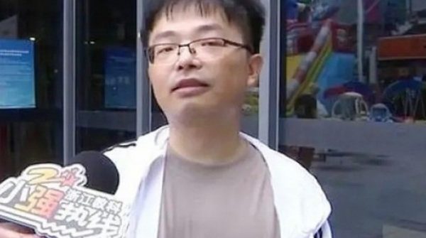 Chàng trai bị lừa mua thẻ tập gym 300 năm adt1754374111 photo 1 7819 9596 2777 0874 anh cat 3 2 auto cropjpg