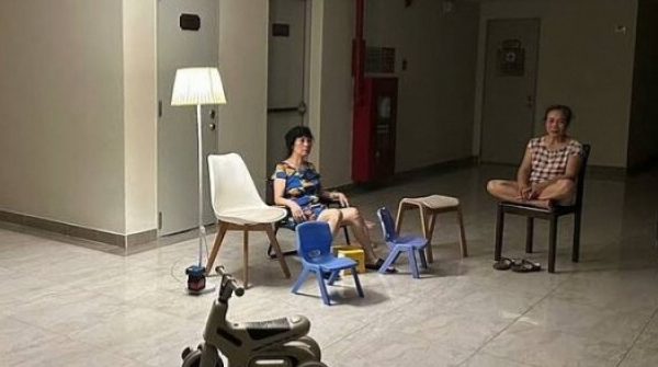 Bi hài chung cư mất điện đợt nóng cao điểm adt1754441049 678 0544 593 4183 8752 2771 anh cat 3 2 auto cropjpg