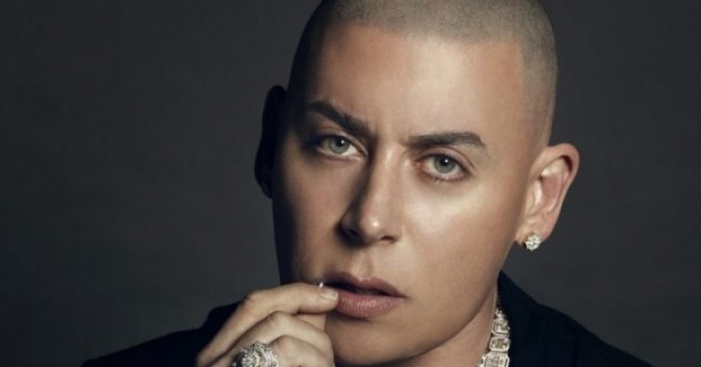 Nam ca sĩ bị cướp khống chế bằng súng, mất siêu xe cùng trang sức và 8 tỷ đồng adt1754626049 nam ca si bi cuop khong che bang sun anh cat 3 2 auto cropjpg 1