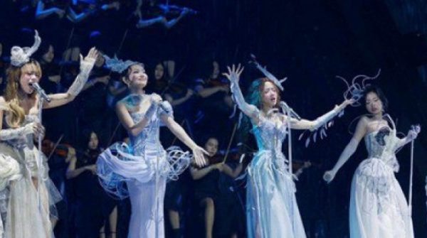 Phương Ly vừa làm một điều không thể tin nổi tại "Em xinh say hi" adt1754792204 attq23gx6kpspkjtzaloqefck2ghmrygh3xb anh cat 3 2 auto cropjpg